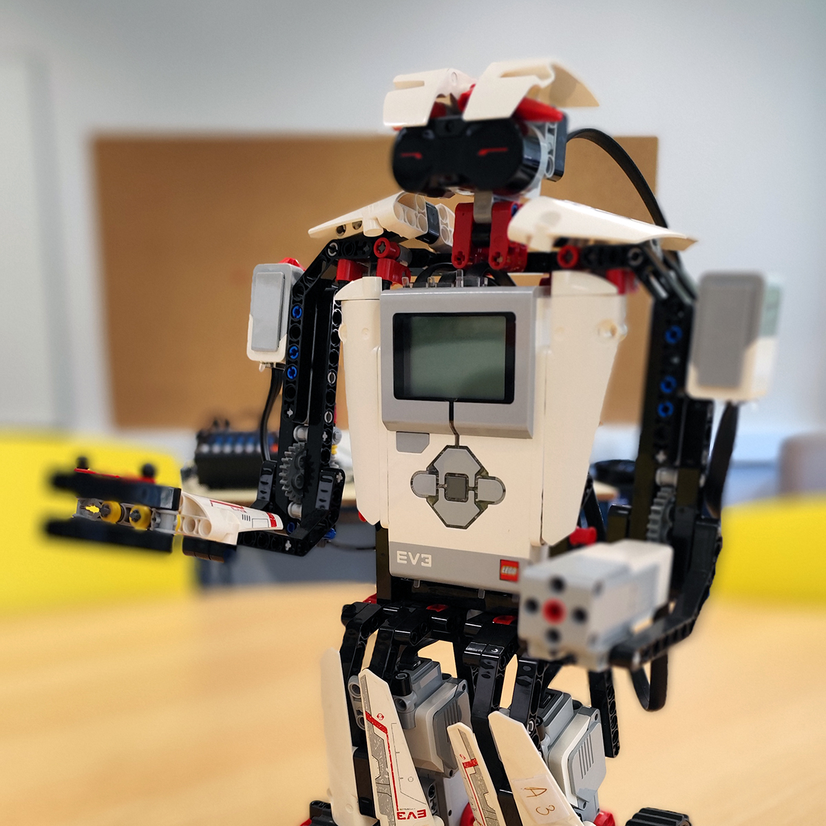 LEGO Mindstorms EV3